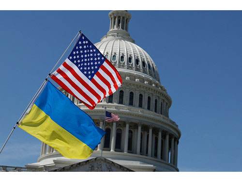 JAV Senatas patvirtino beveik 61 mlrd. JAV dolerių pagalbos Ukrainai paketą
